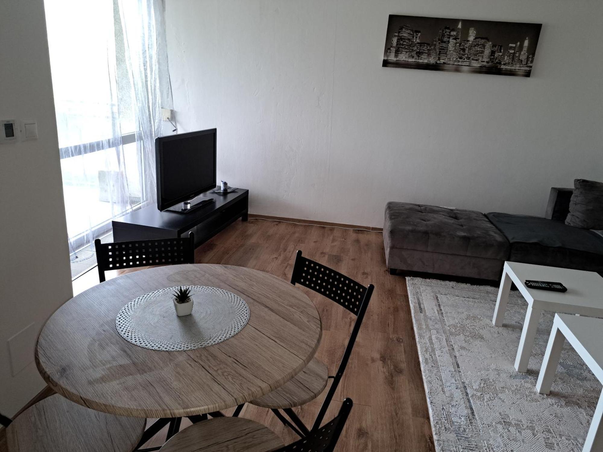 Apartman Zuzu Trenčín Exteriér fotografie